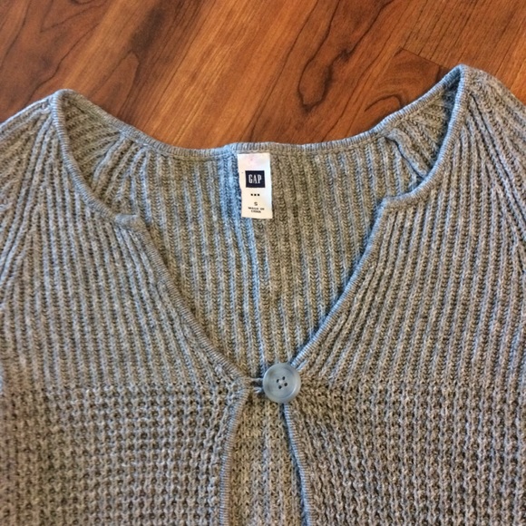 Cardigan - Picture 5 of 6